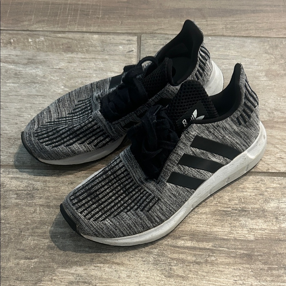 adidas Black & Gray Knit Training Sneakers